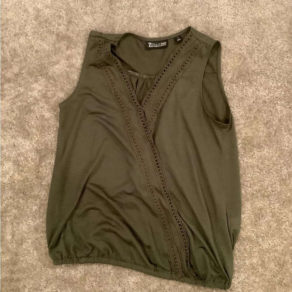 New York & Company Olive Green Sleeveless Top